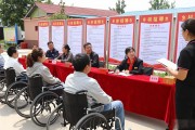 村口招聘会，10名残疾人求职6人当场签约，对接就业需求就是这么牛