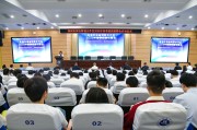 4月28日深汕特别合作区携手20家企业在我校举办春季校园招聘会